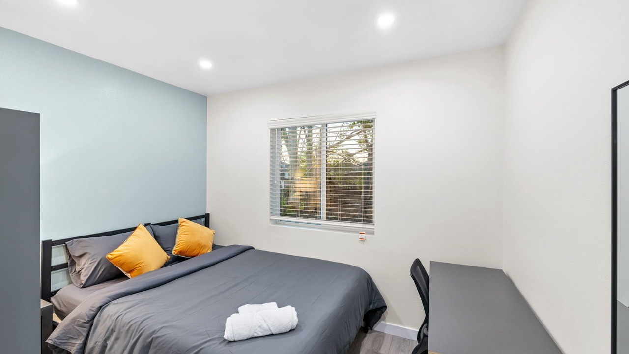 Photo of Bedroom in Millbrae