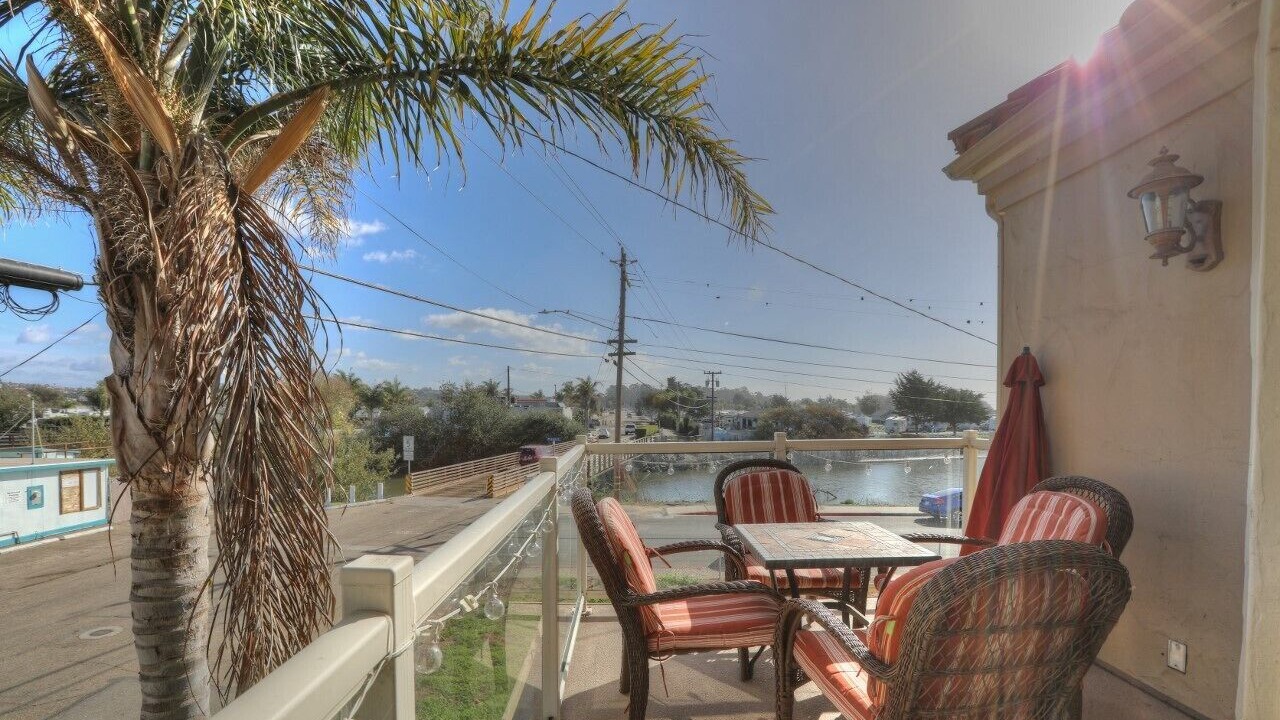 Photo of Outdoor in Downtown
