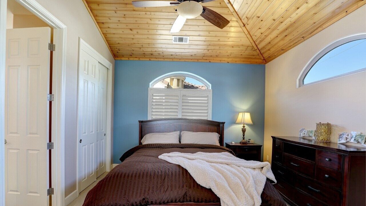 Photo of Bedroom in Downtown