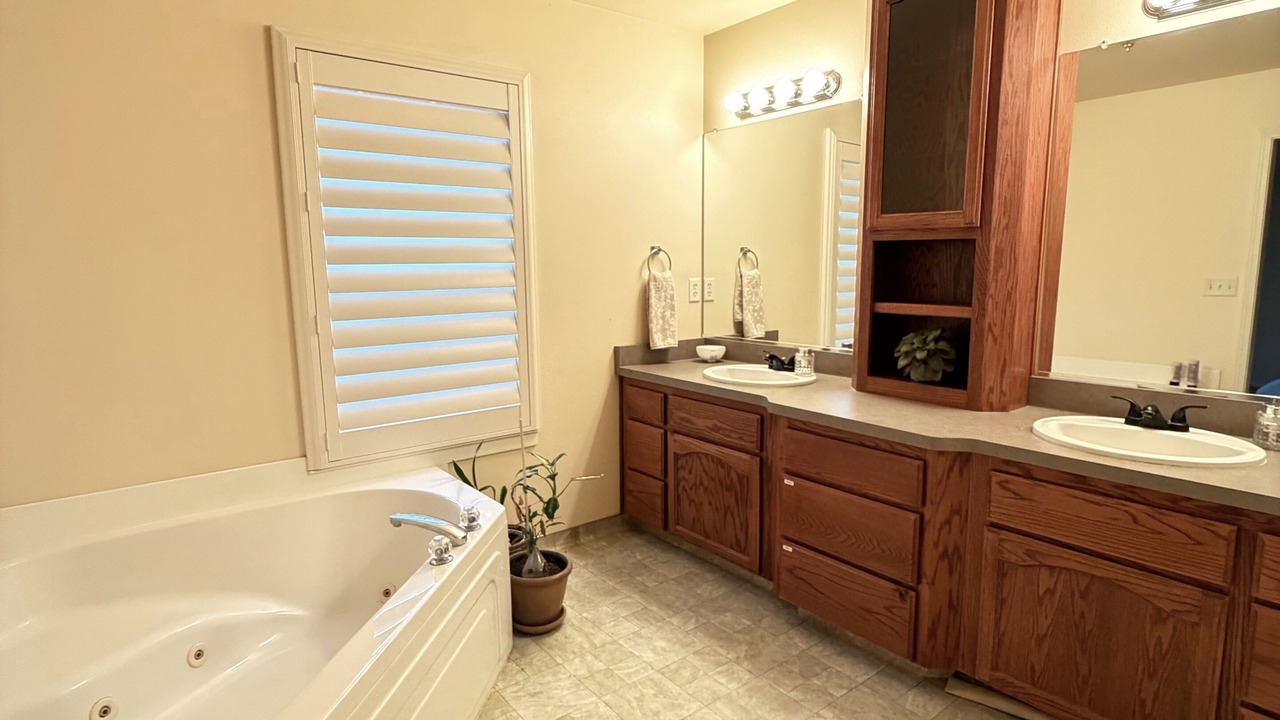Photo of Bathroom in Madera