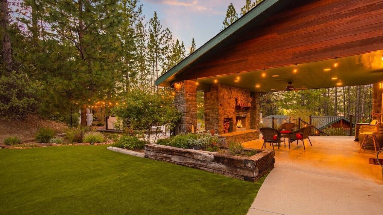 Photo of Outdoor in Groveland