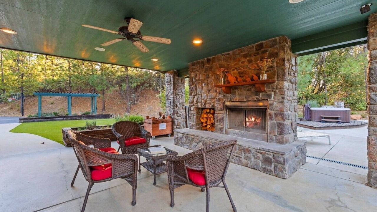 Photo of Patio Balcony in Groveland