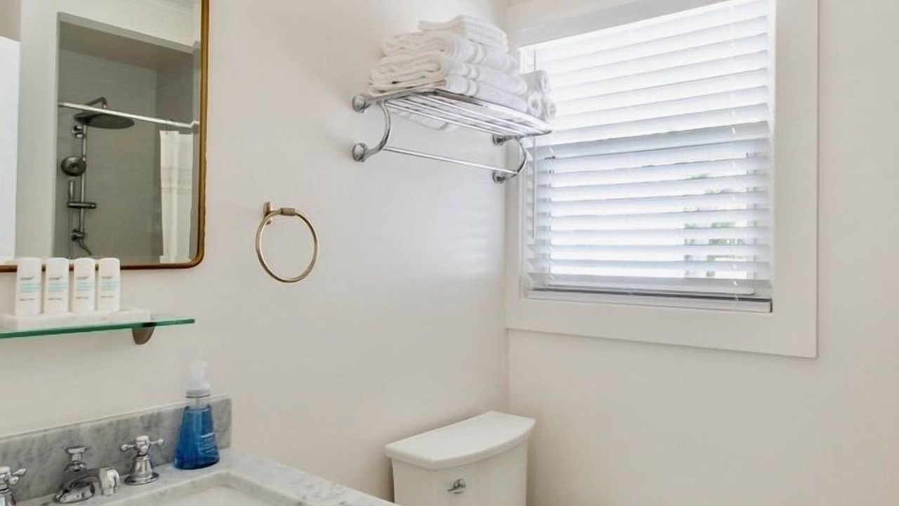 Photo of Bathroom in Carlson Park