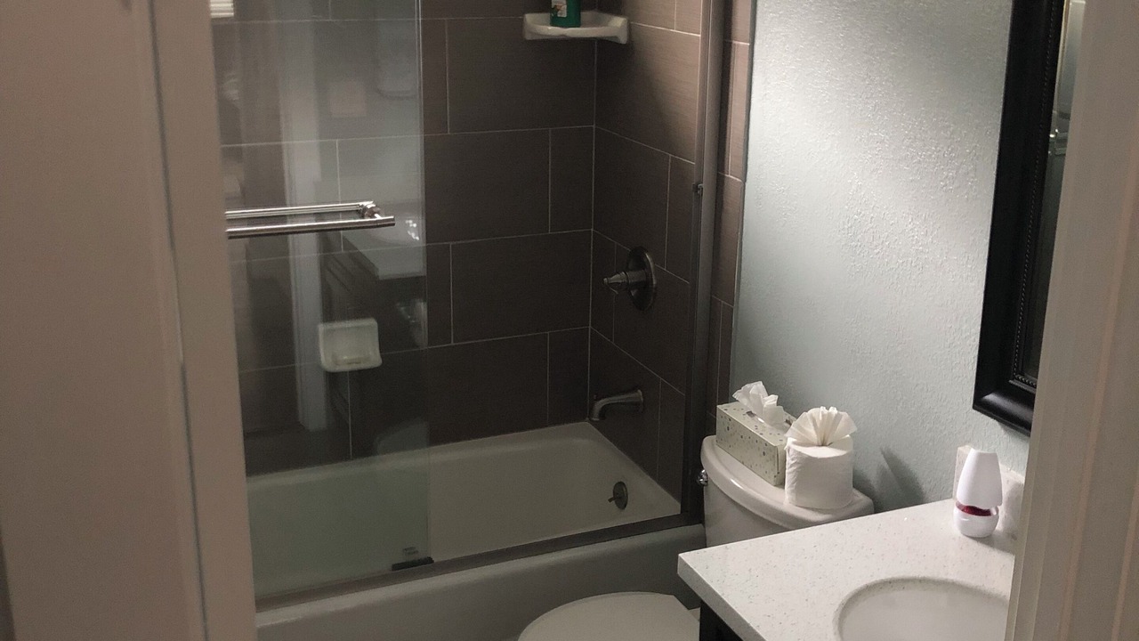 Photo of Bathroom in Davenport