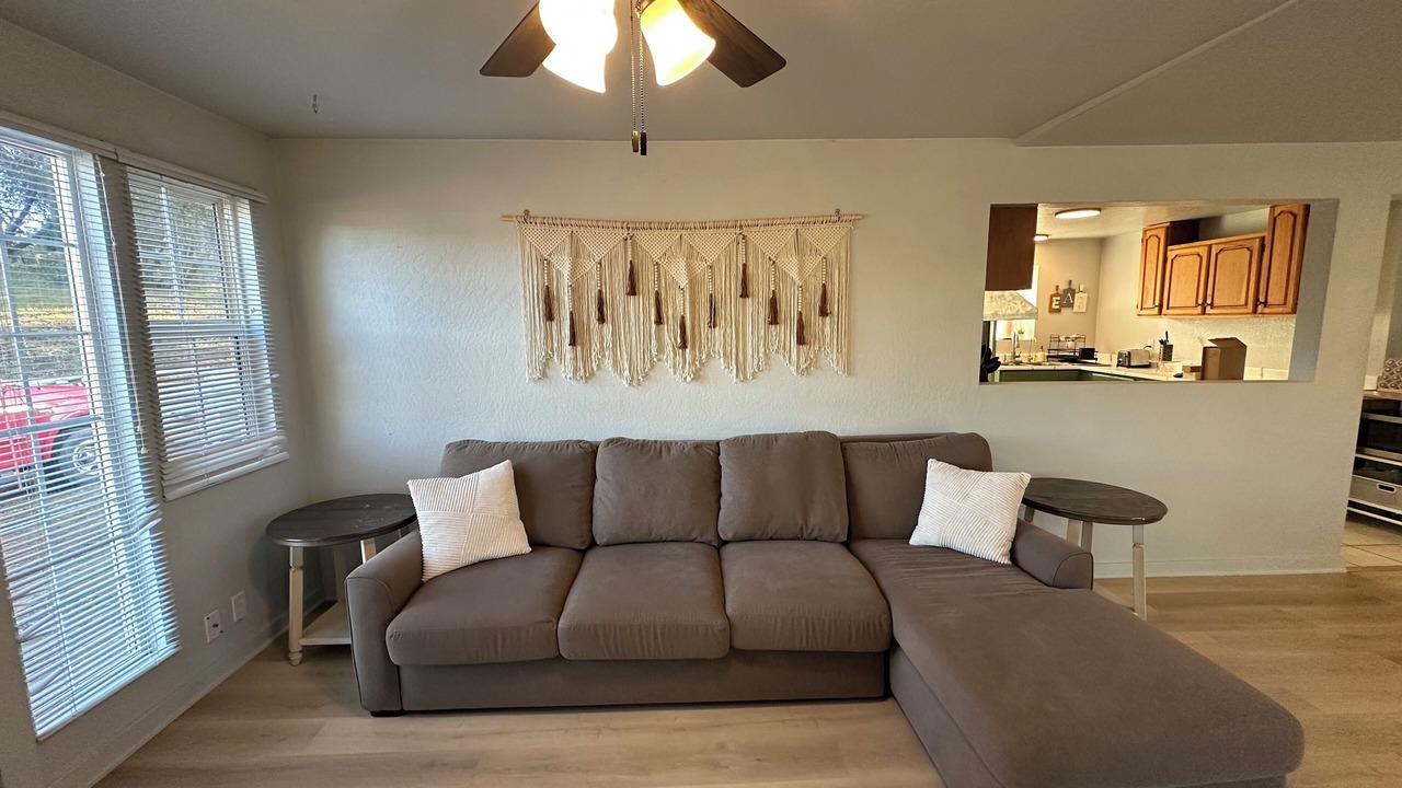 Photo of Livingroom in Mariposa