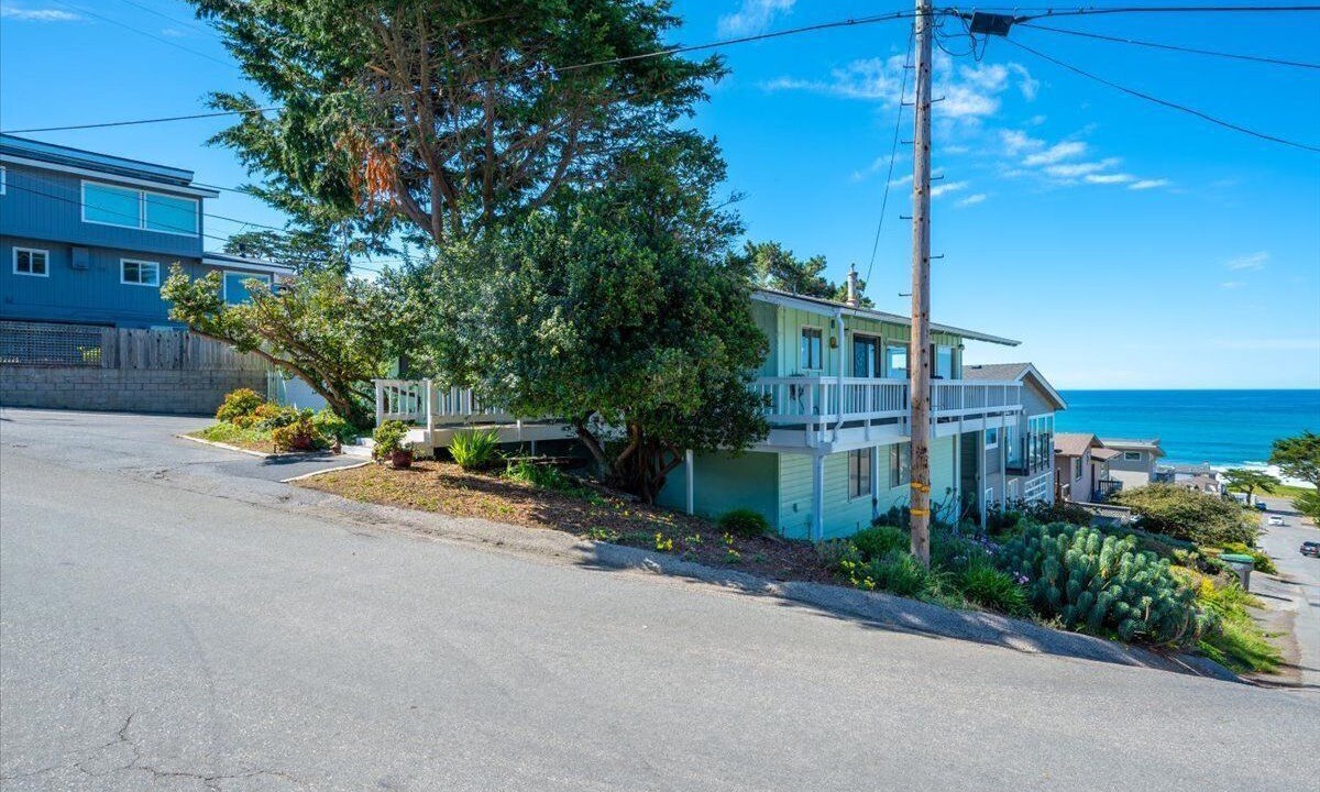 Photo of Outdoor in Park Hill