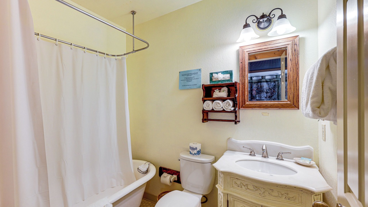Photo of Bathroom in Lodge Hill