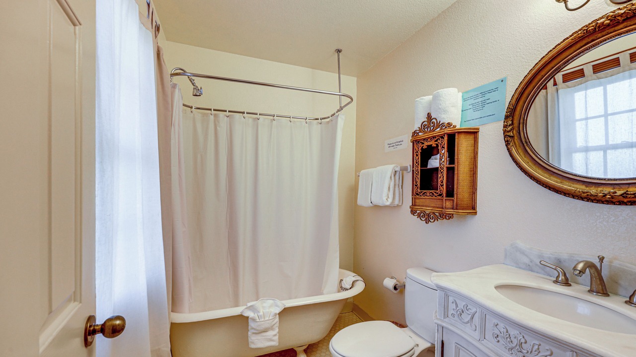 Photo of Bathroom in Lodge Hill