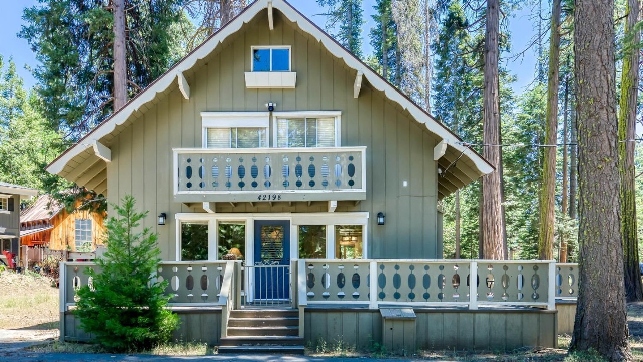 Photo of Outdoor in Sierra Cedars