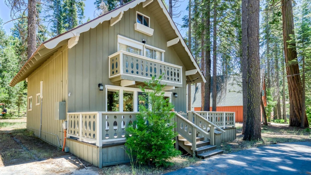 Photo of Outdoor in Sierra Cedars