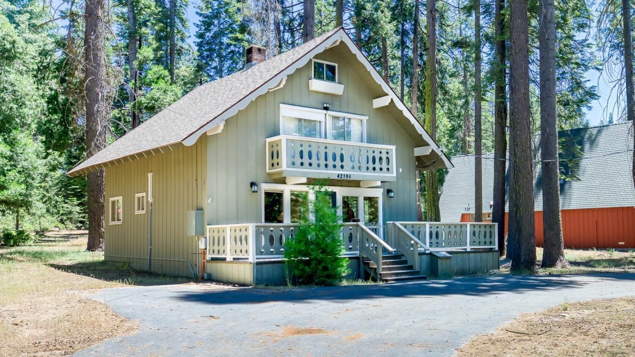 Photo of Outdoor in Sierra Cedars