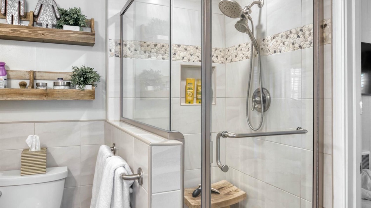 Photo of Bathroom in Sierra Cedars
