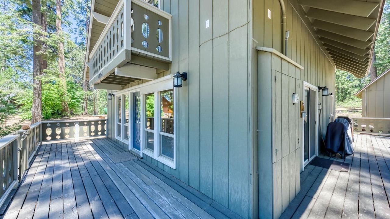 Photo of Patio Balcony in Sierra Cedars