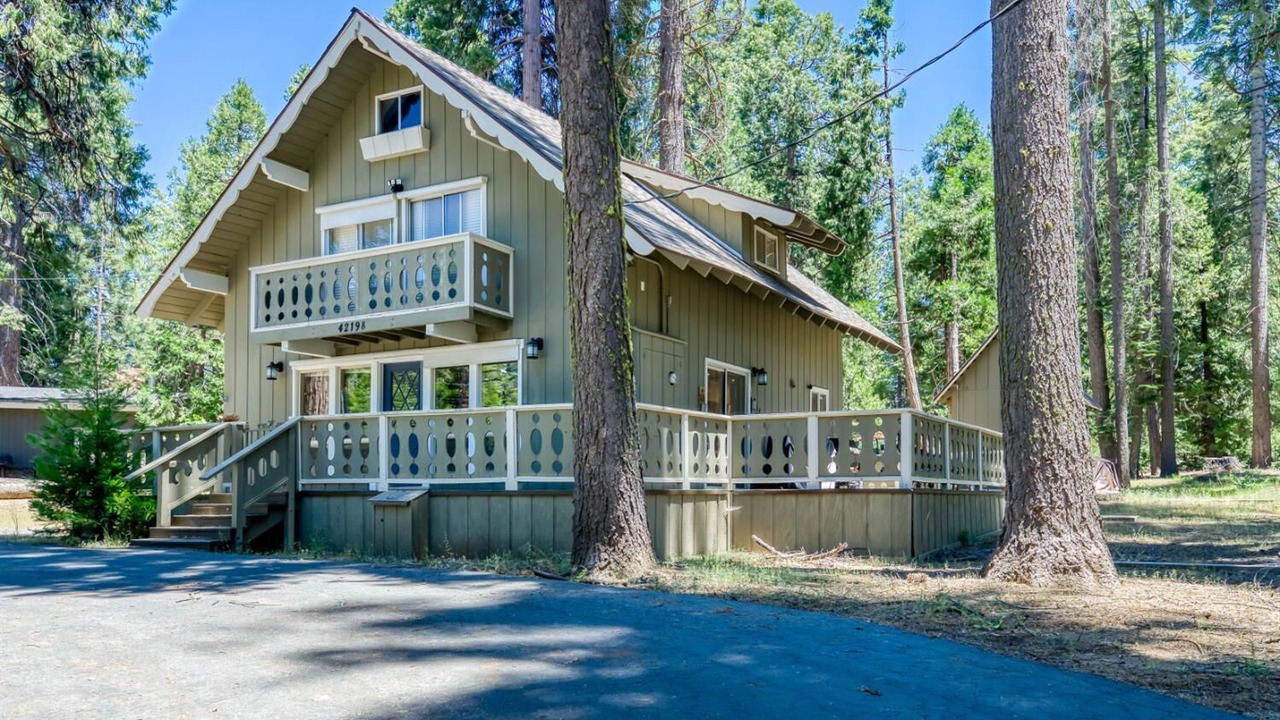 Photo of Outdoor in Sierra Cedars