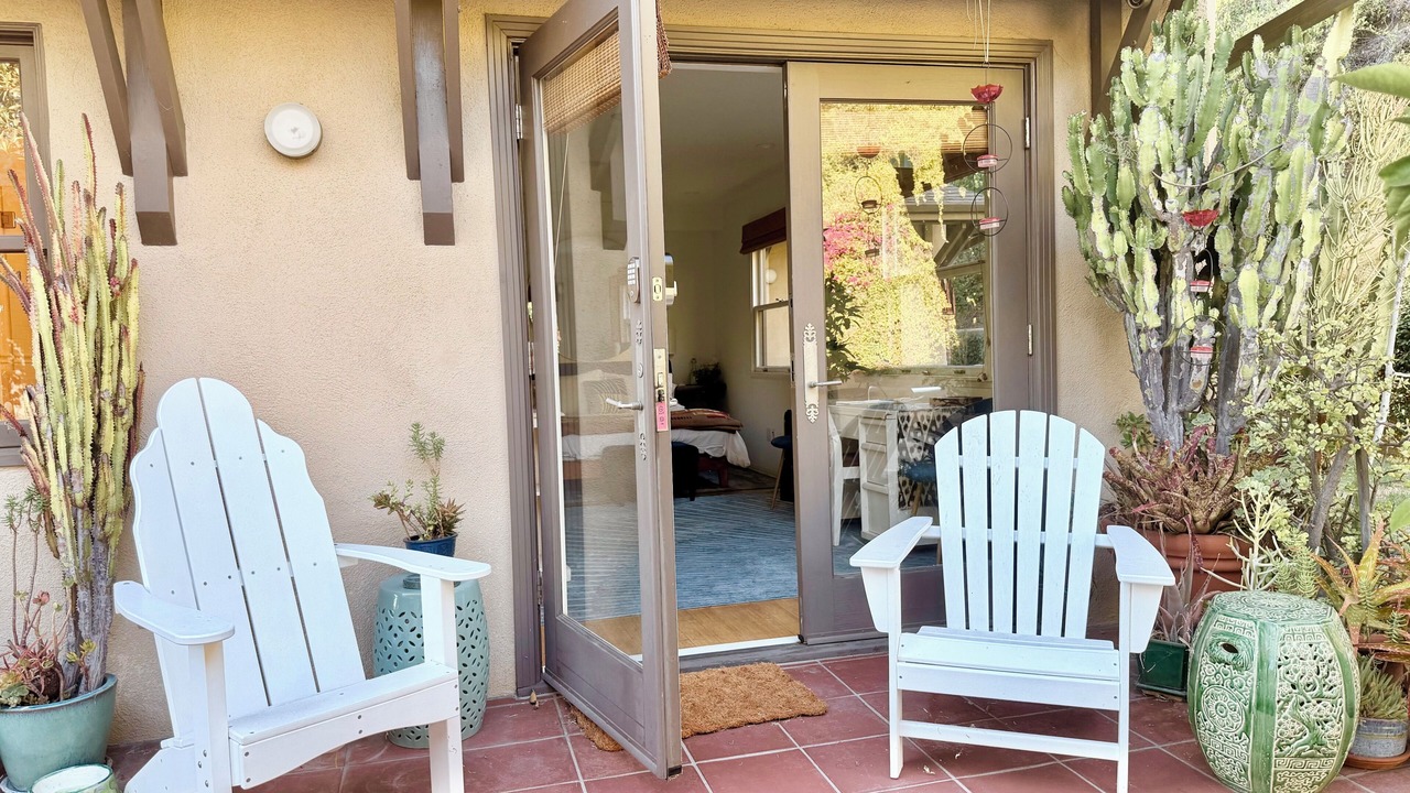 Photo of Outdoor in Hollywood Hills