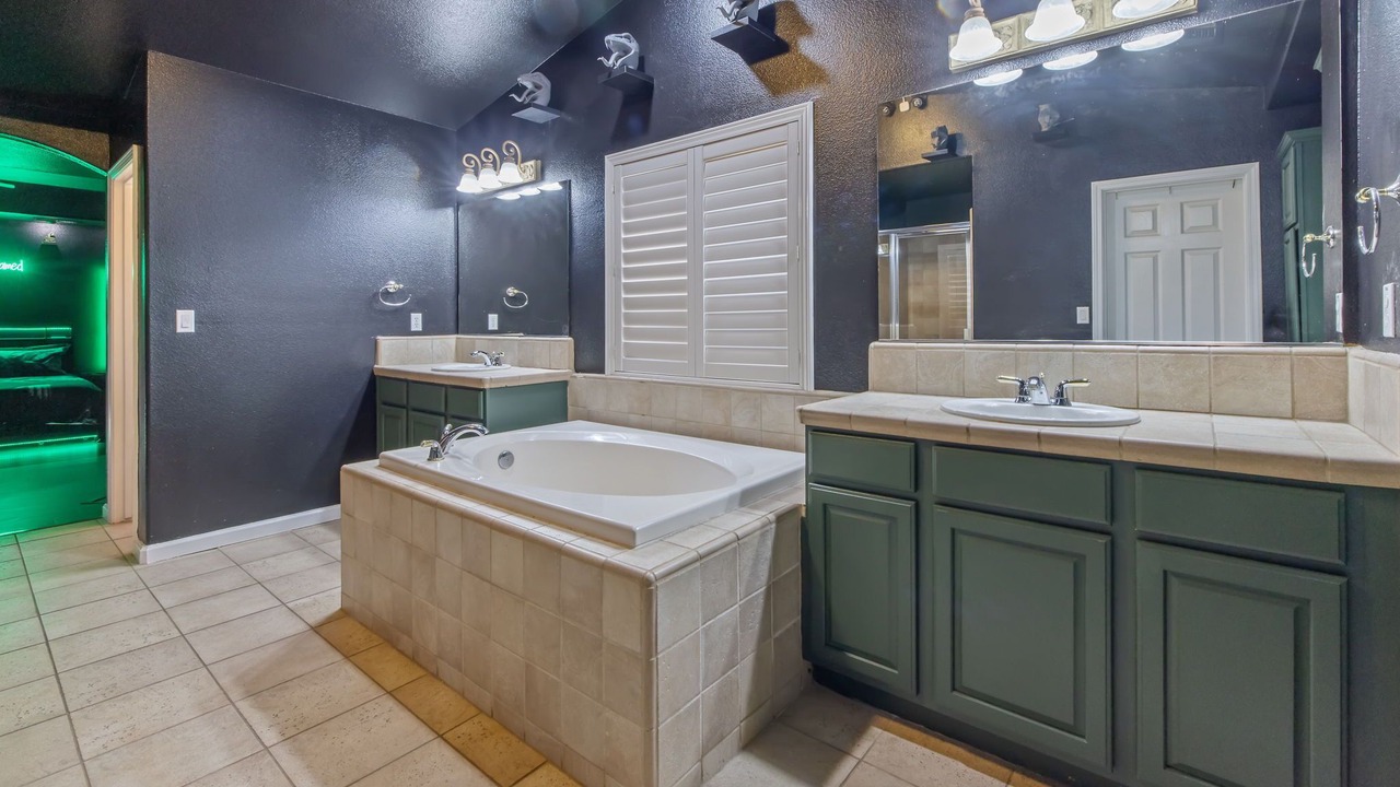 Photo of Bathroom in Visalia