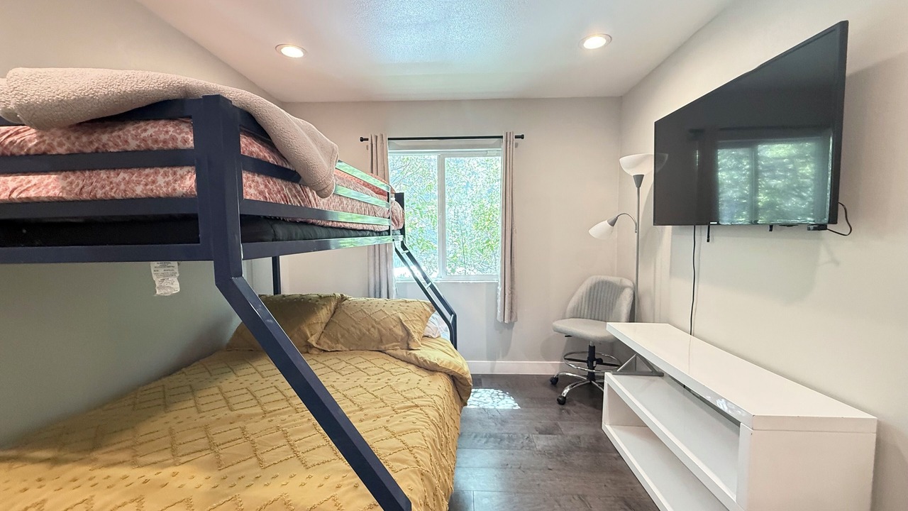 Photo of Bedroom in North Central