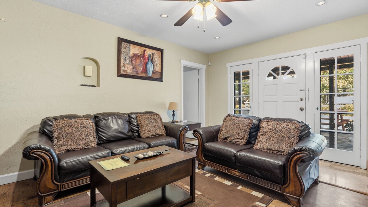 Photo of Livingroom in Fair Oaks