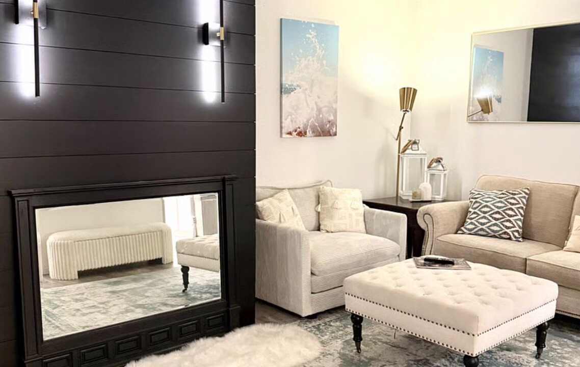 Photo of Livingroom in Huntington Beach