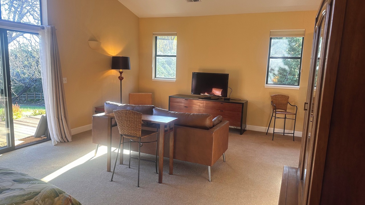 Photo of Livingroom in Los Altos Hills