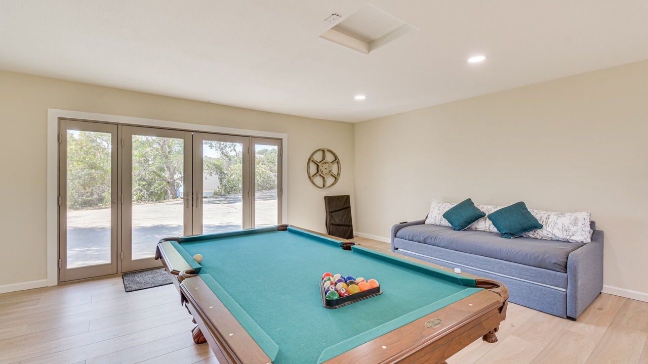 Photo of Bedroom in Yosemite Lakes