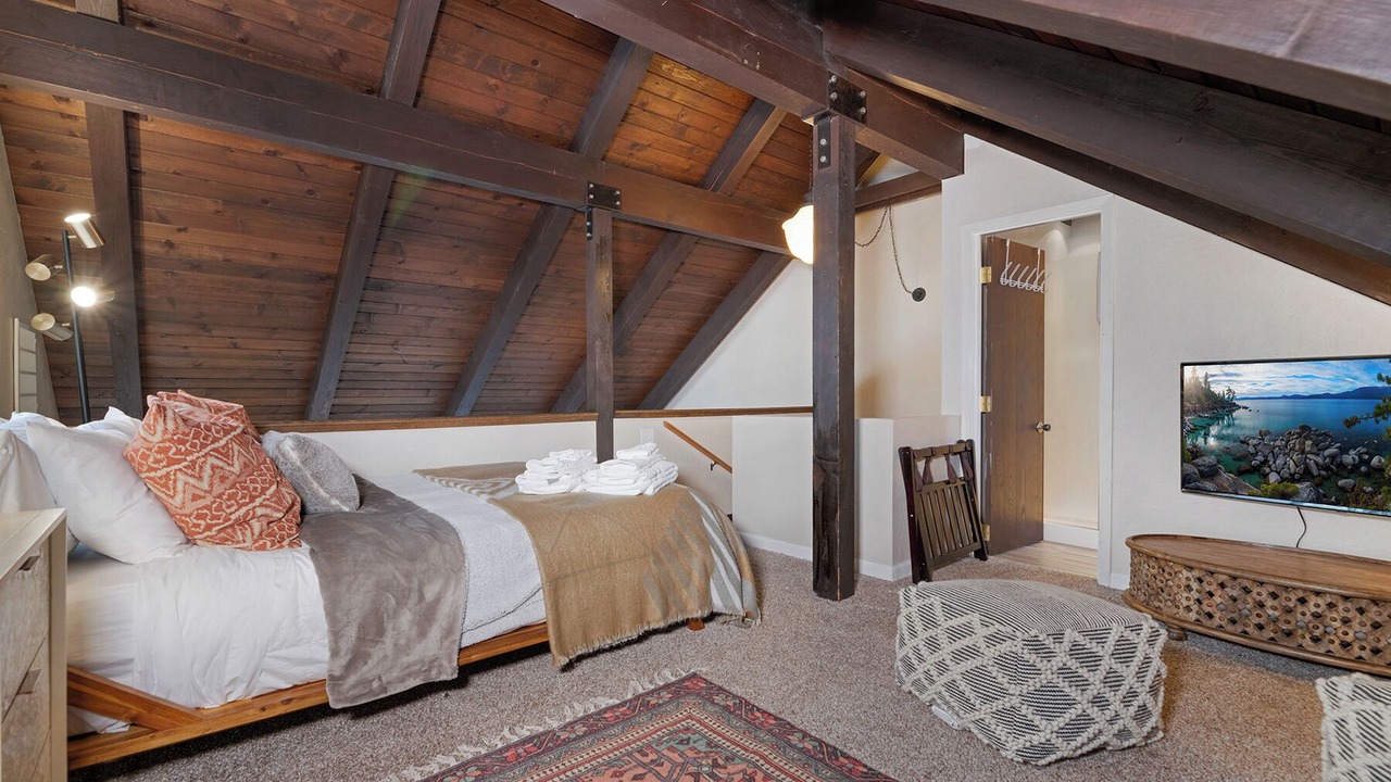 Photo of Bedroom in Tahoe Village