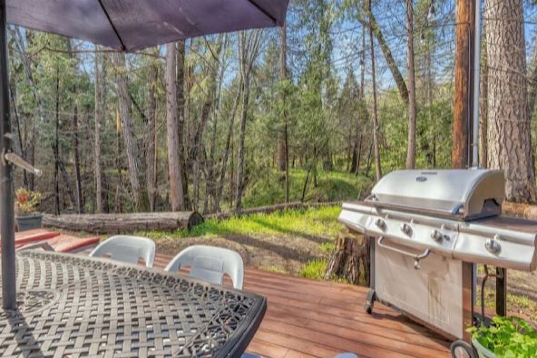 Photo of Outdoor in Oakhurst