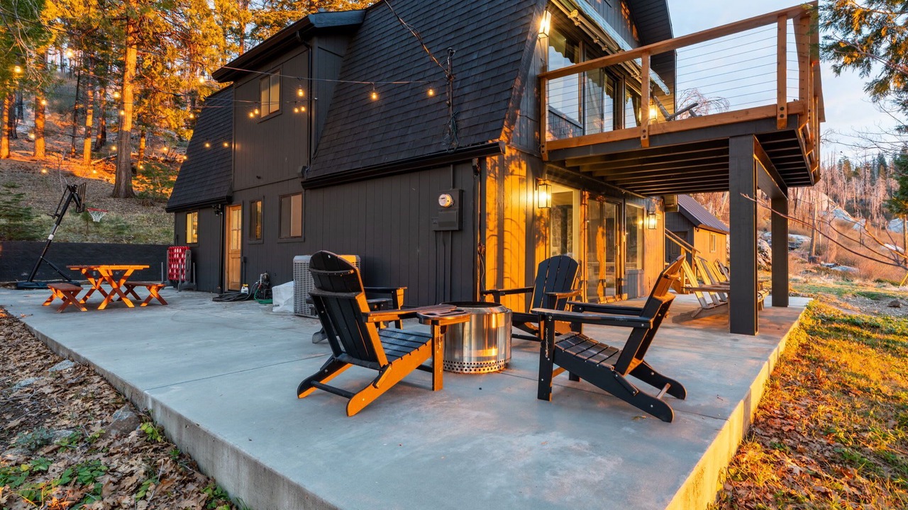 Photo of Outdoor in Dogwood Mountain