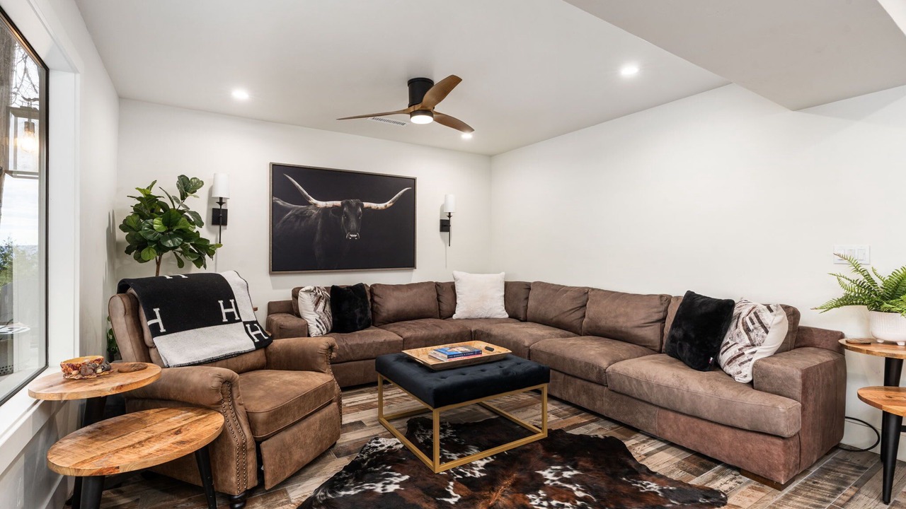 Photo of Livingroom in Dogwood Mountain