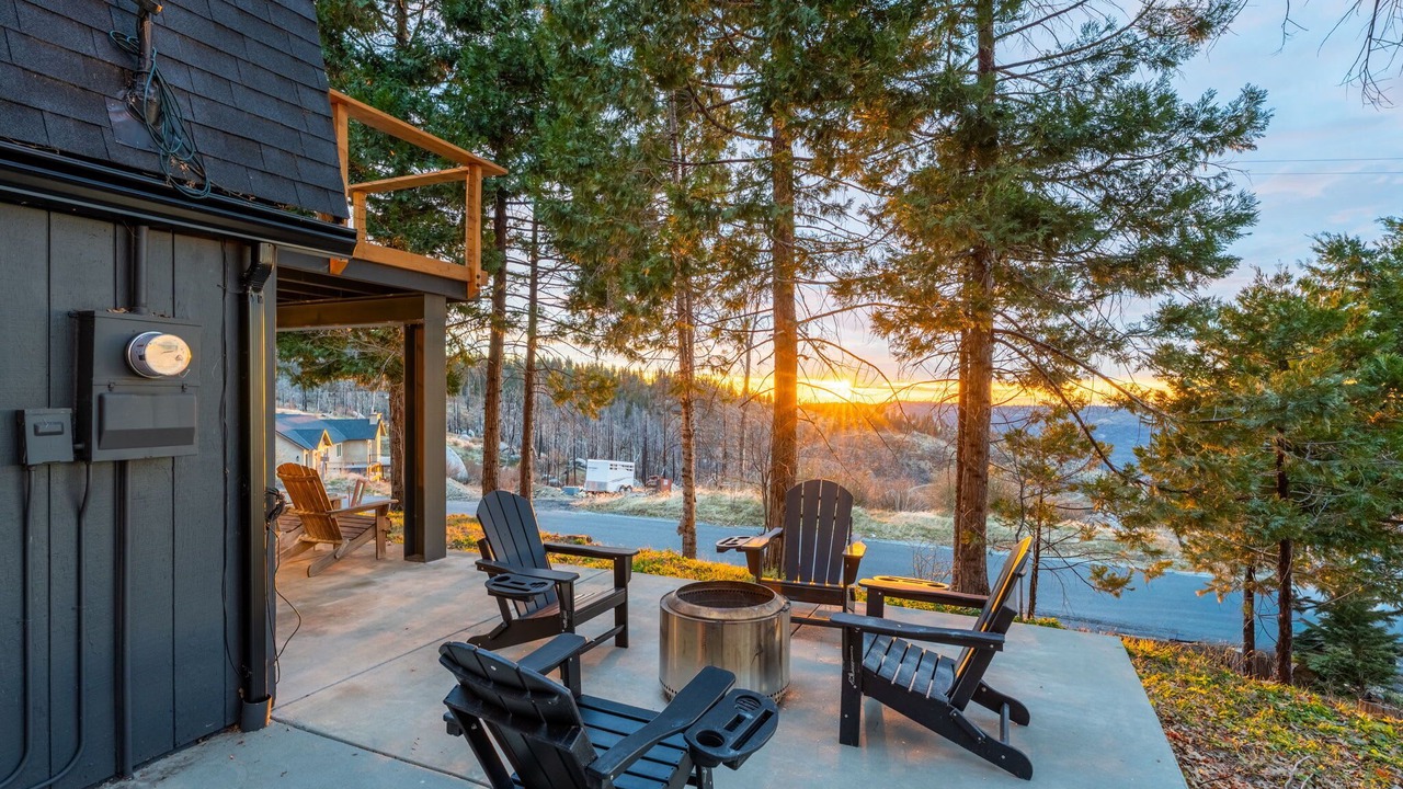 Photo of Patio Balcony in Dogwood Mountain