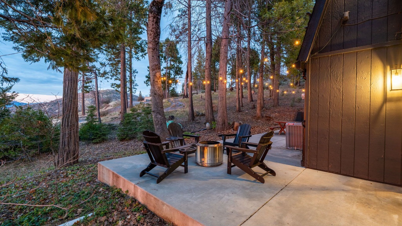 Photo of Patio Balcony in Dogwood Mountain