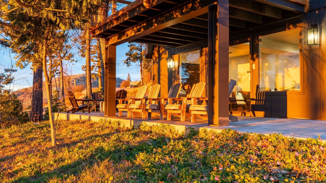 Photo of Patio Balcony in Dogwood Mountain