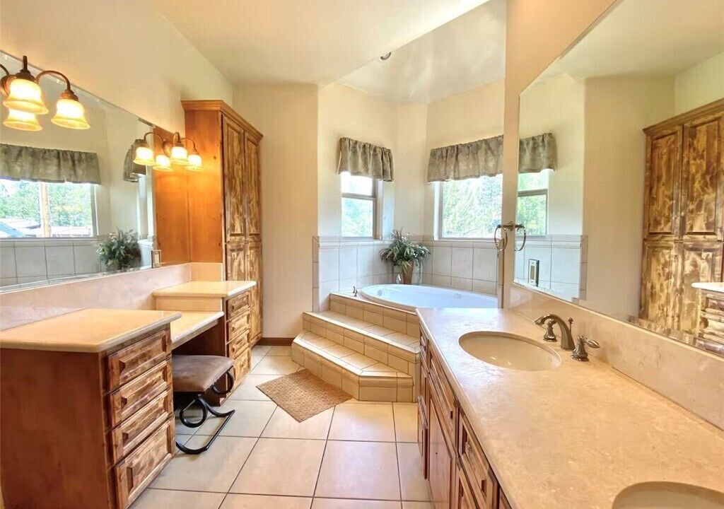 Photo of Bathroom in Big Bear Lake