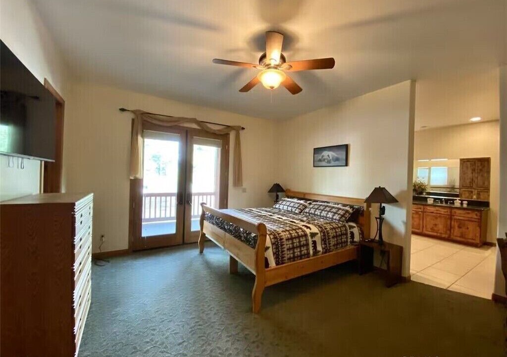 Photo of Bedroom in Big Bear Lake