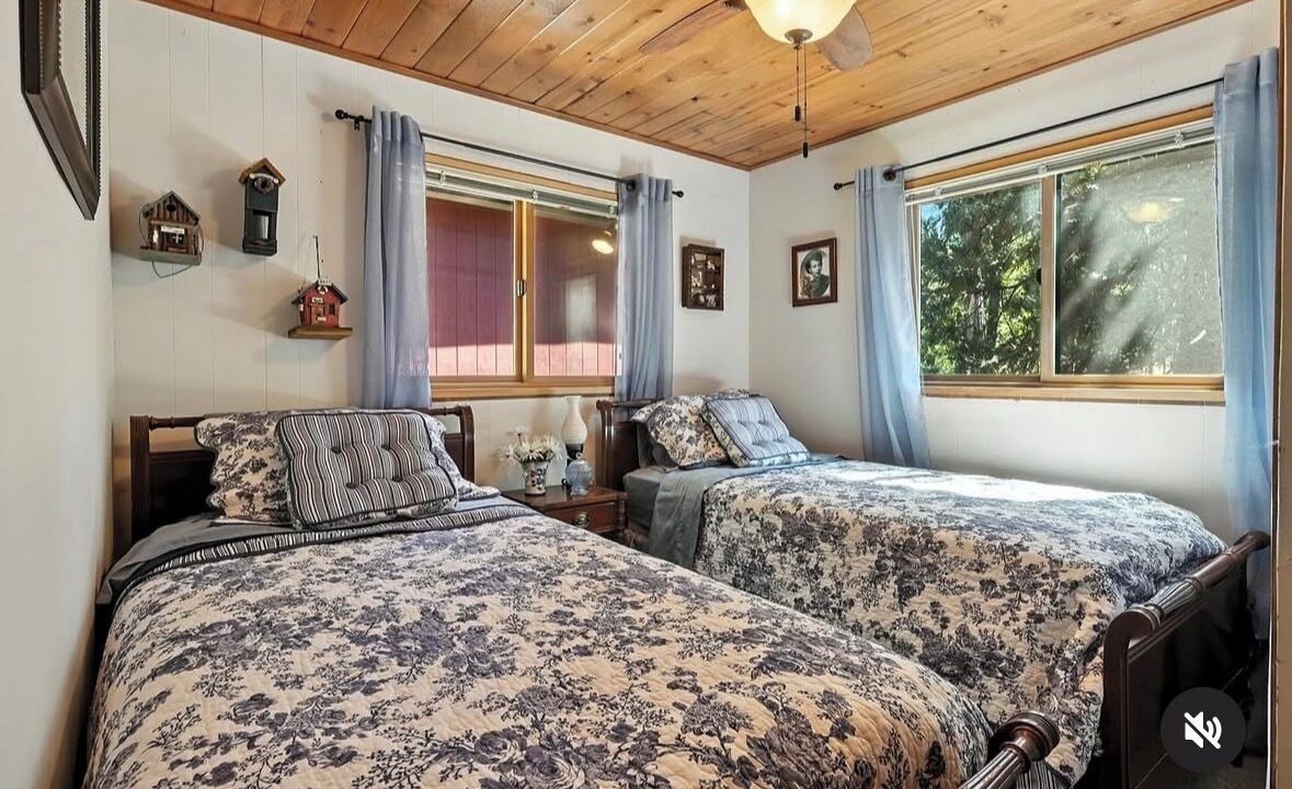 Photo of Bedroom in Oakhurst