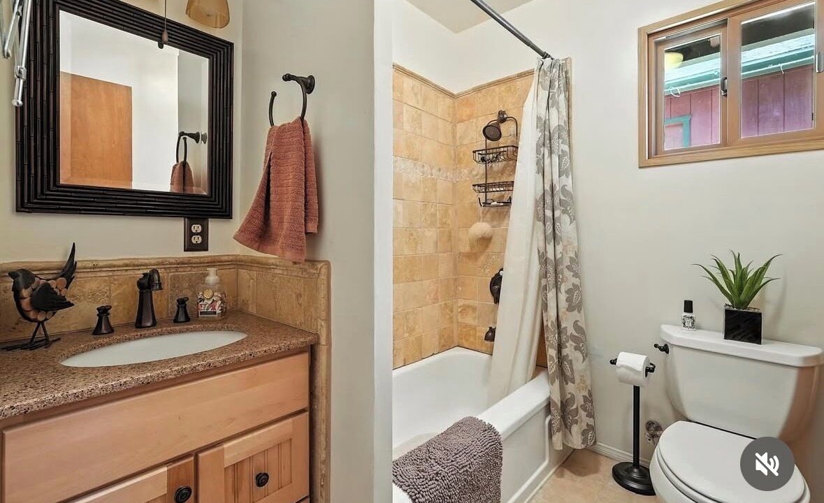 Photo of Bathroom in Oakhurst