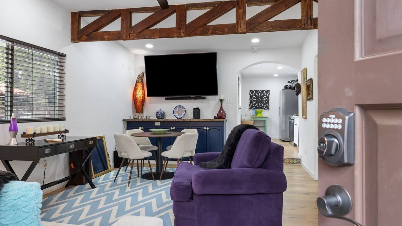 Photo of Livingroom in Visalia