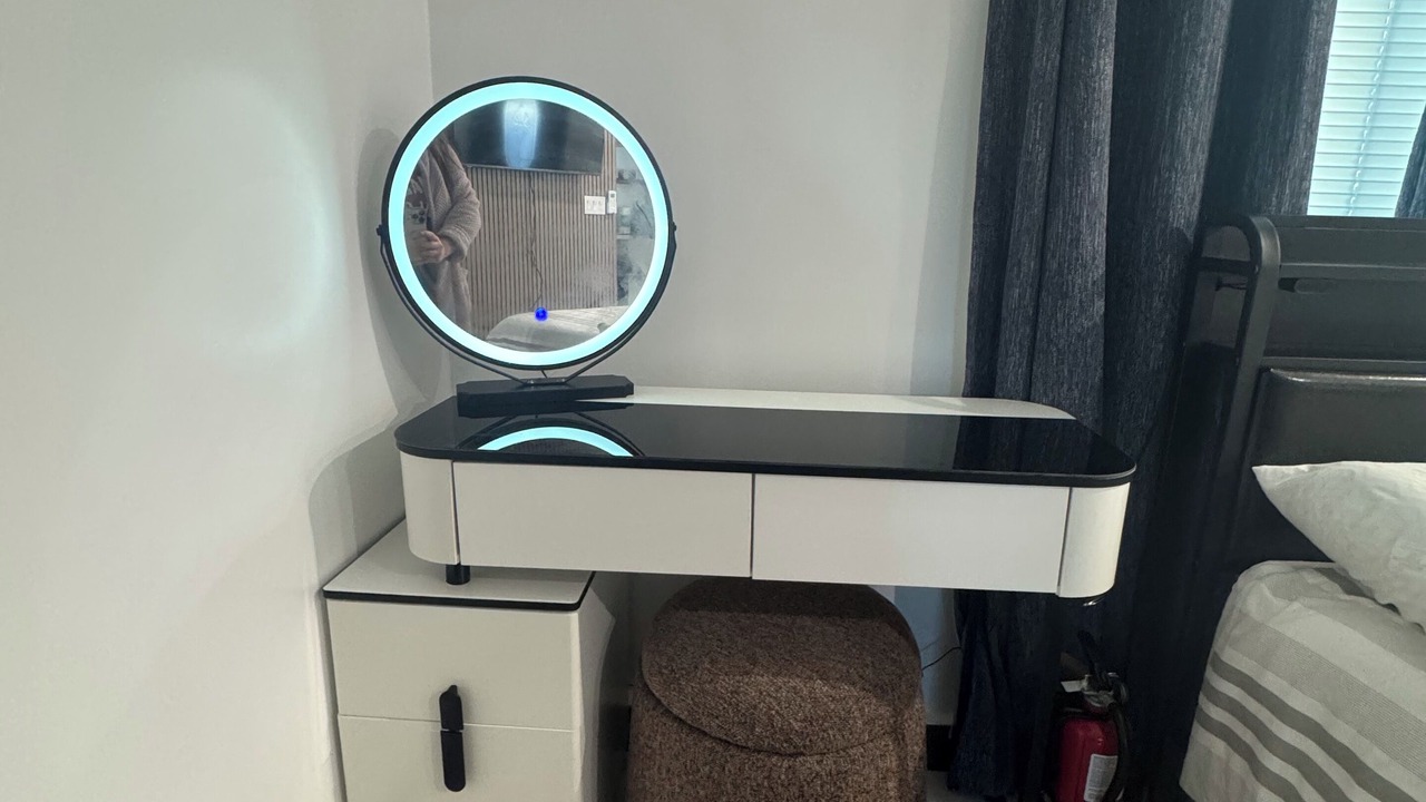 Photo of Bedroom in Mission Hills