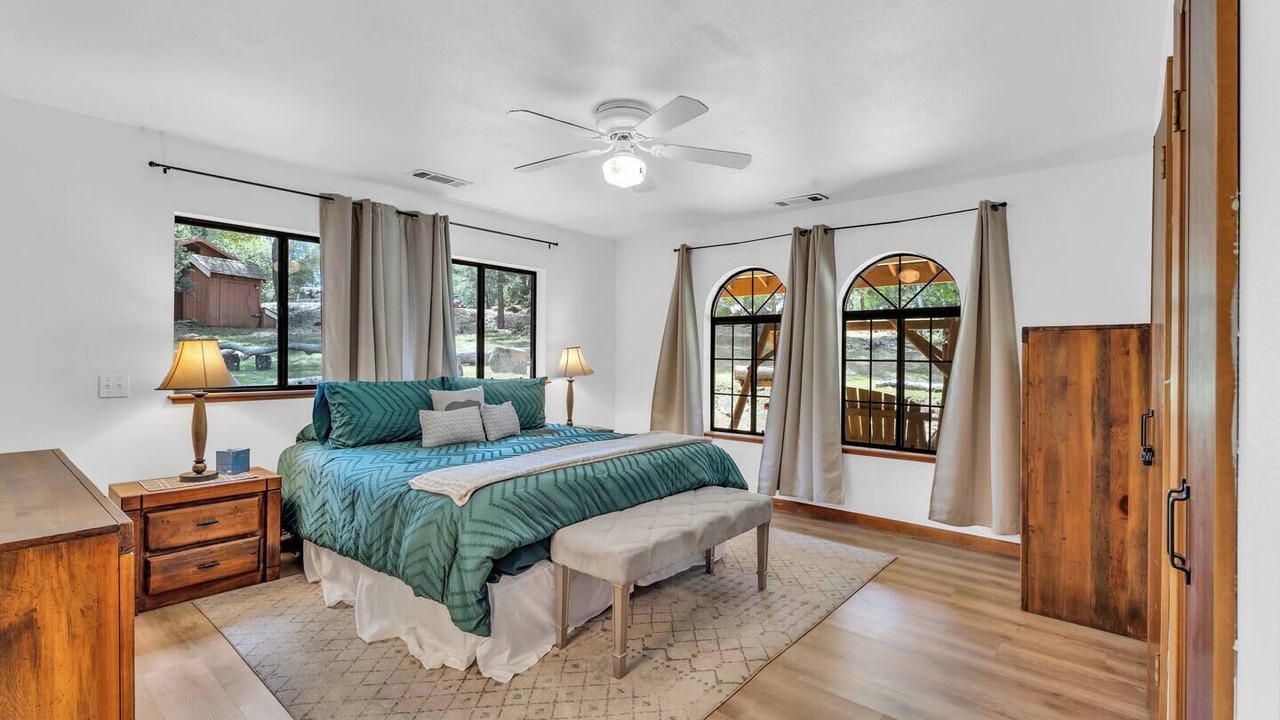 Photo of Bedroom in Oakhurst