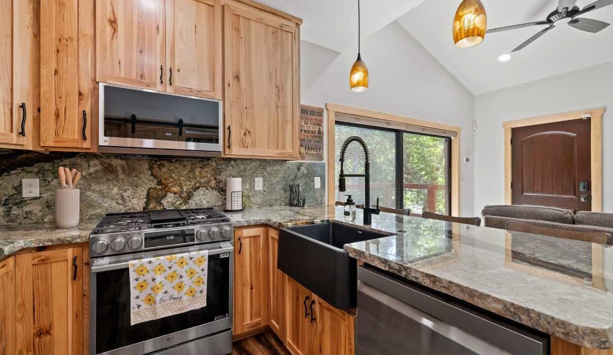 Photo of Kitchen in Mono Vista