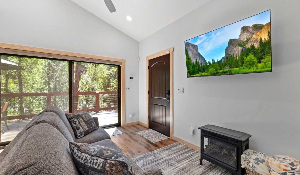 Photo of Livingroom in Mono Vista
