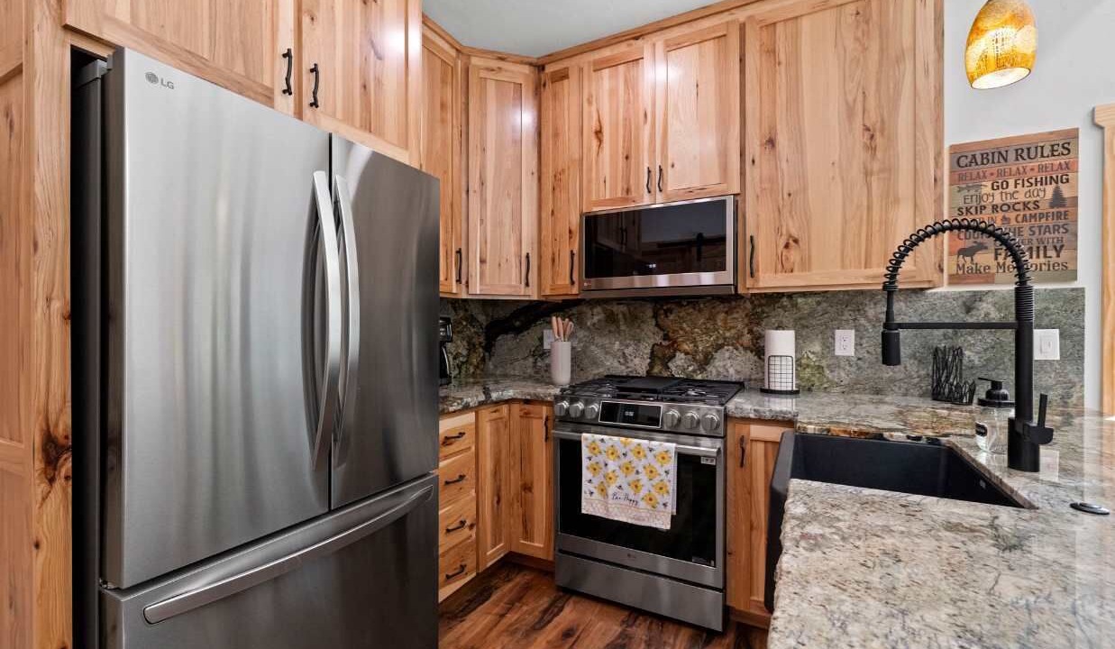 Photo of Kitchen in Mono Vista