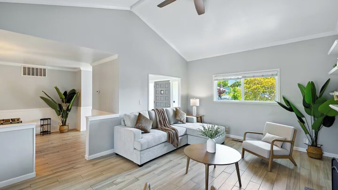 Photo of Livingroom in West San Jose