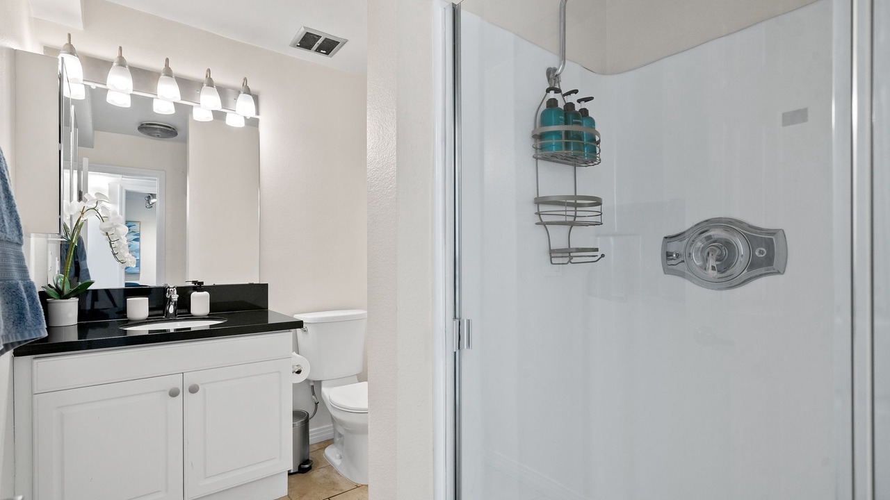 Photo of Bathroom in Silver Strand