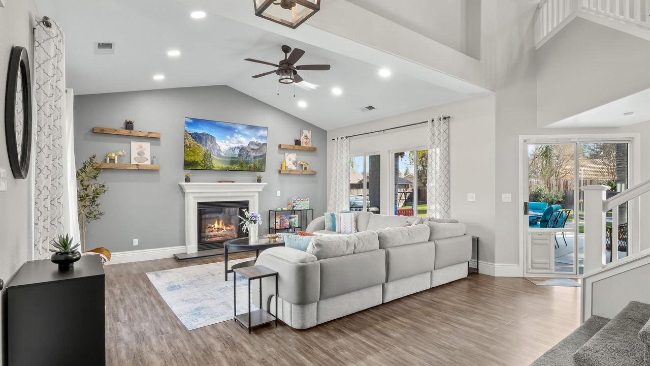 Photo of Livingroom in Clovis