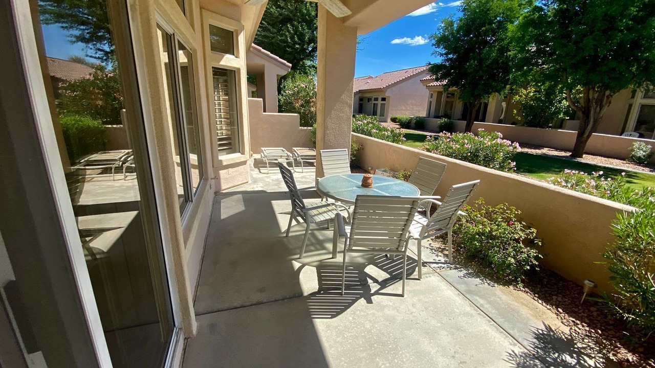 Photo of Outdoor in Desert Palms