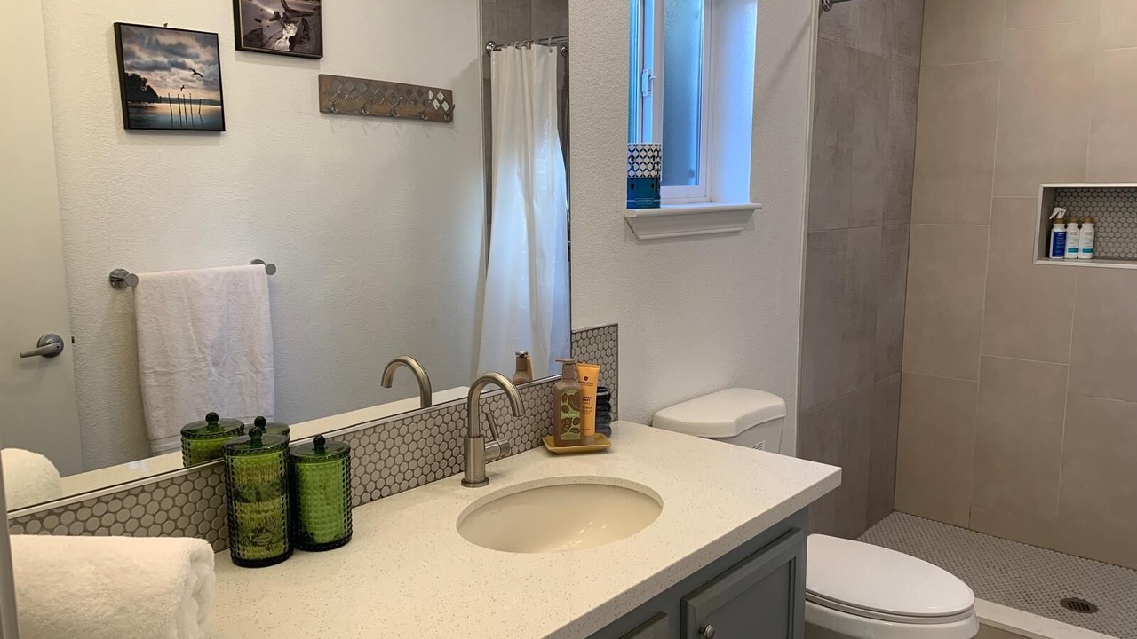 Photo of Bathroom in Alamo