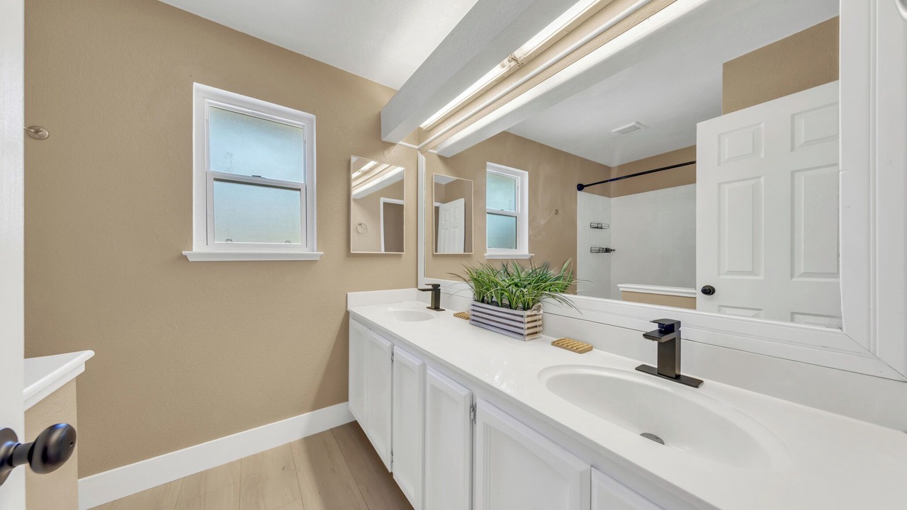 Photo of Bathroom in Sacramento