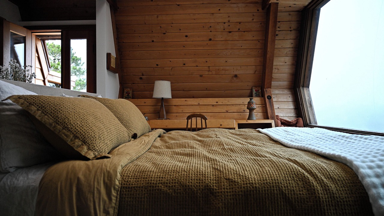 Photo of Bedroom in Pine Knolls Estates
