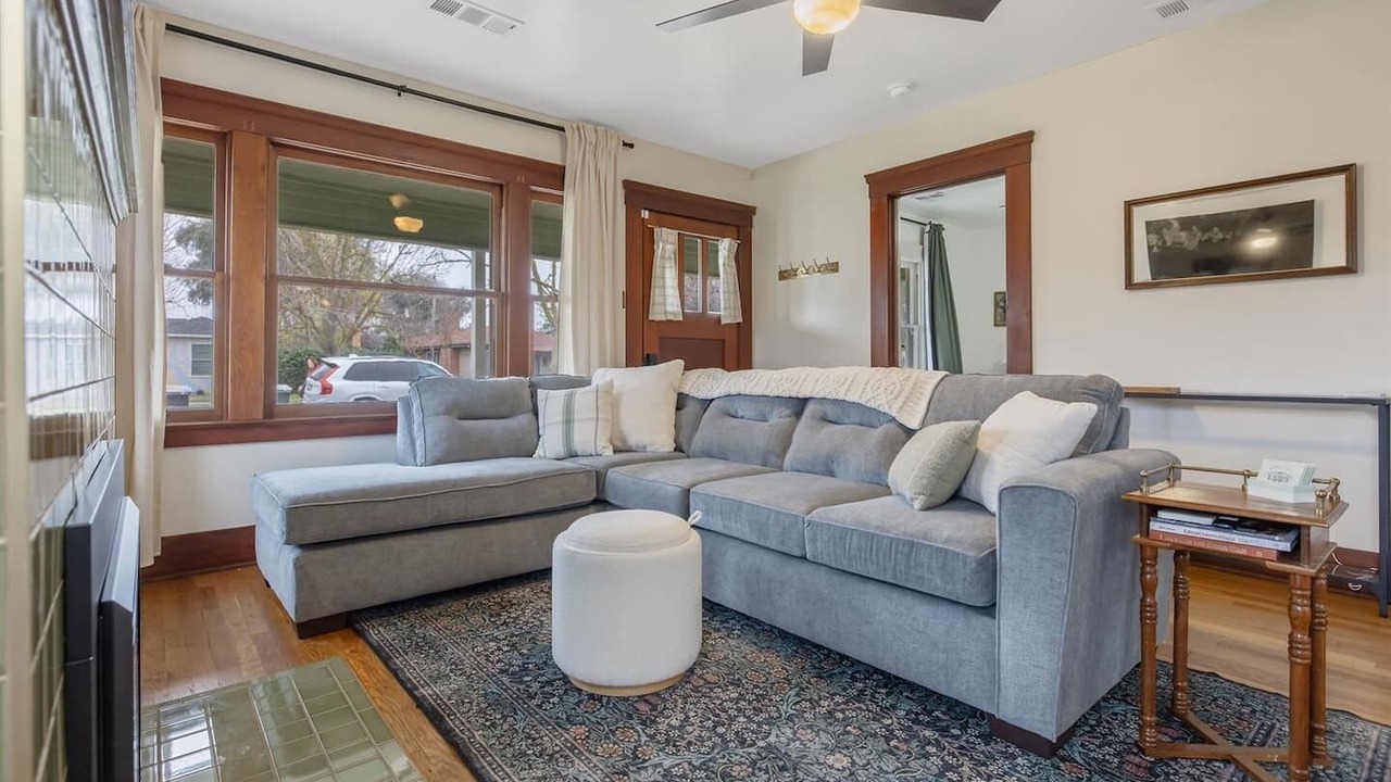 Photo of Livingroom in Visalia